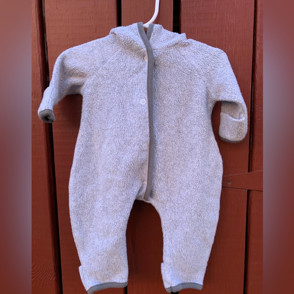 Zutano baby bunting and booties